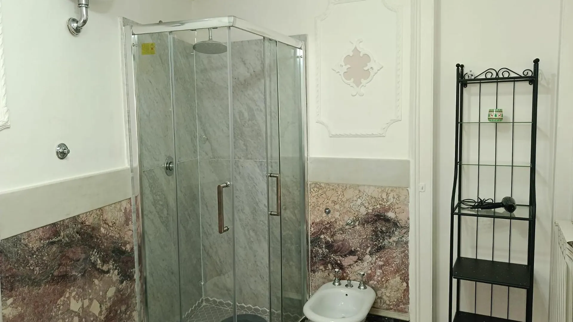 B&B Liberty House Naples Bed & Breakfast